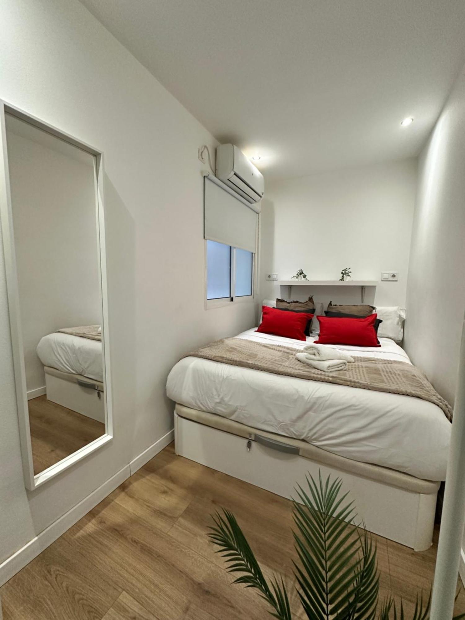 Claveles De Luxe Apartamento Málaga Exterior foto